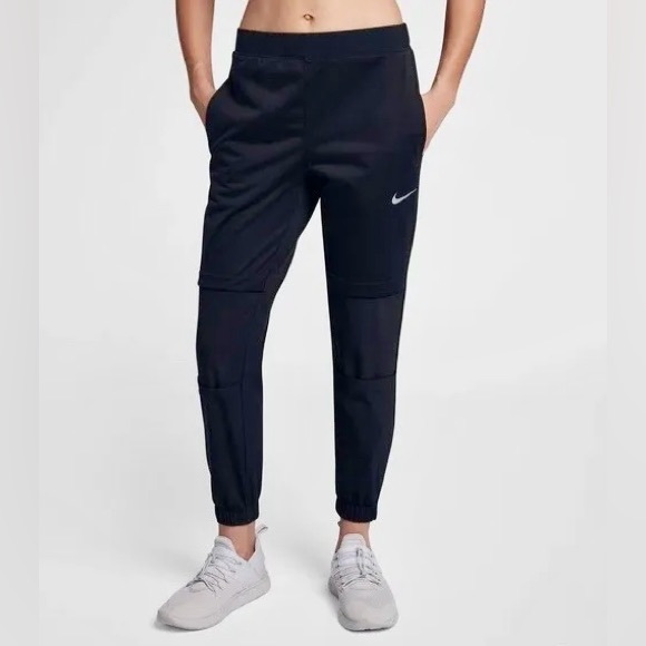 Nike Pants - NIKE Women’s Shield Swift Running Pants